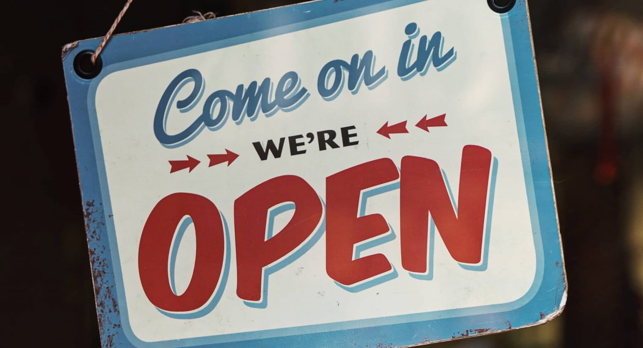 How Do You Promote a Restaurant Grand Opening?