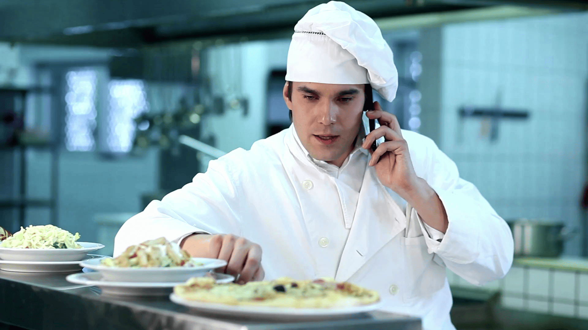 3 Facts About Restaurant Phone Calls That Seem Obvious But Aren’t
